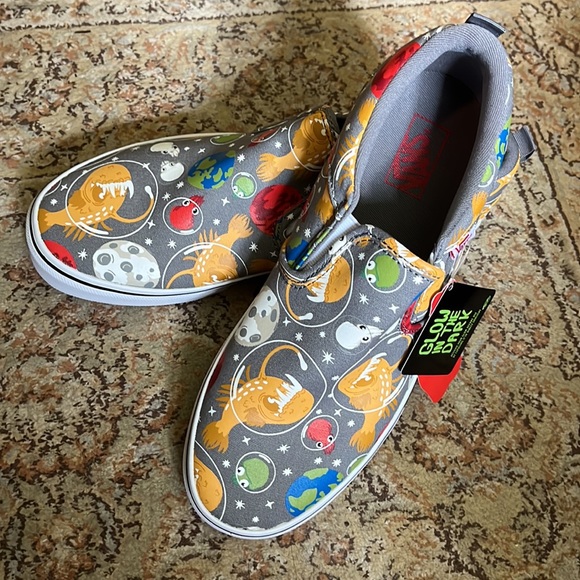 VANS Size 7 YOUTH Glow-In-Dark Martian UFO Earth Astronaut $79 NEW - Picture 5 of 16